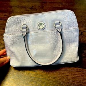 Gorgeous Giani Bernini light purple vegan handbag